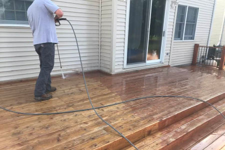 Deck Cleaning & Staining in Decatur, IL Thumbnail